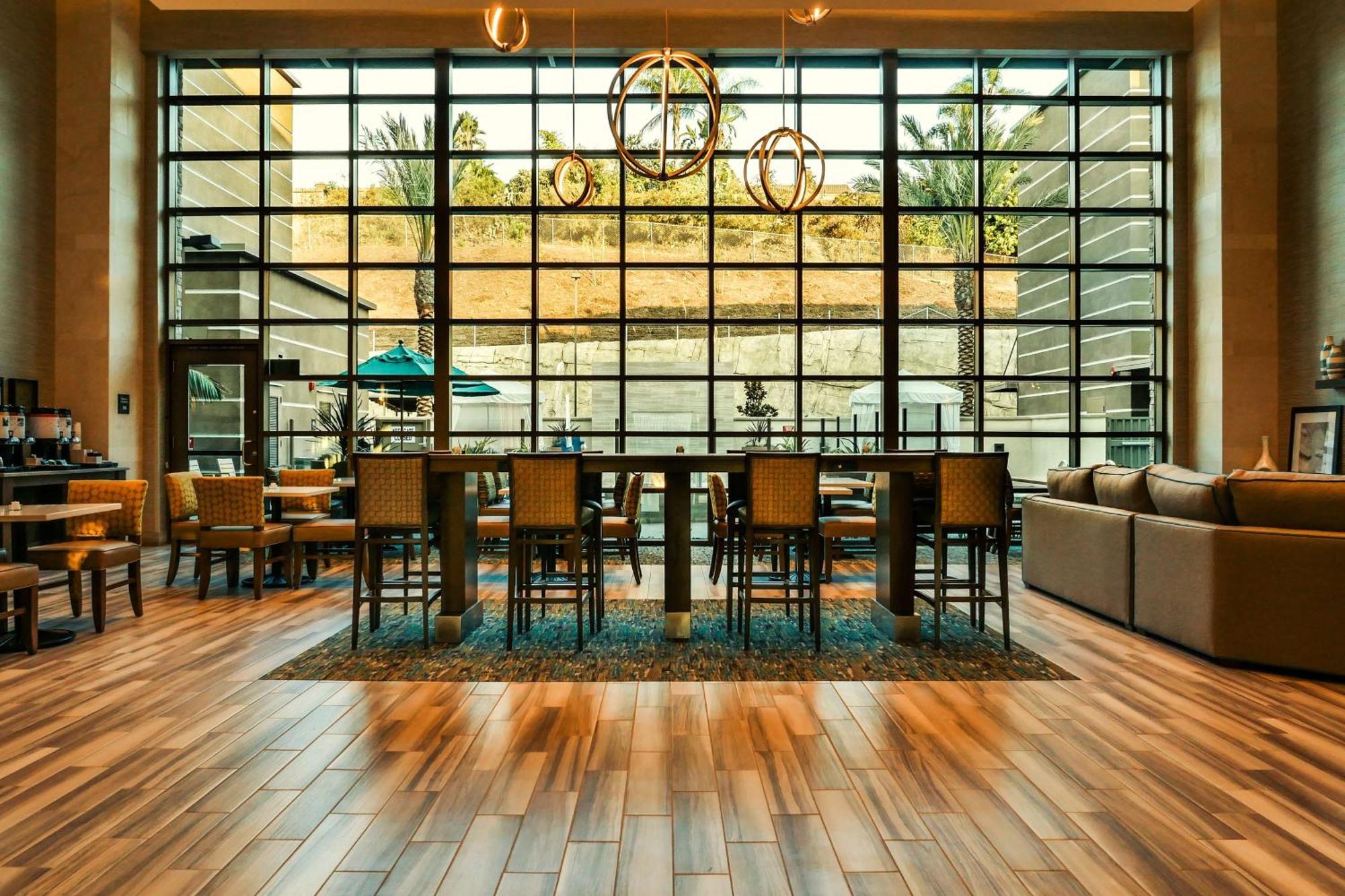 Hotel Hampton & By Hilton Laguna San Juan Capistrano 3*